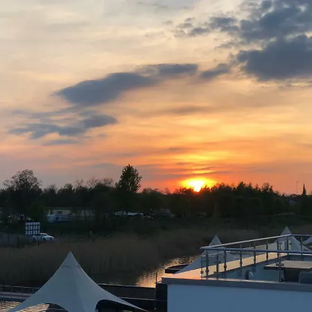 Hausboot Harmonie